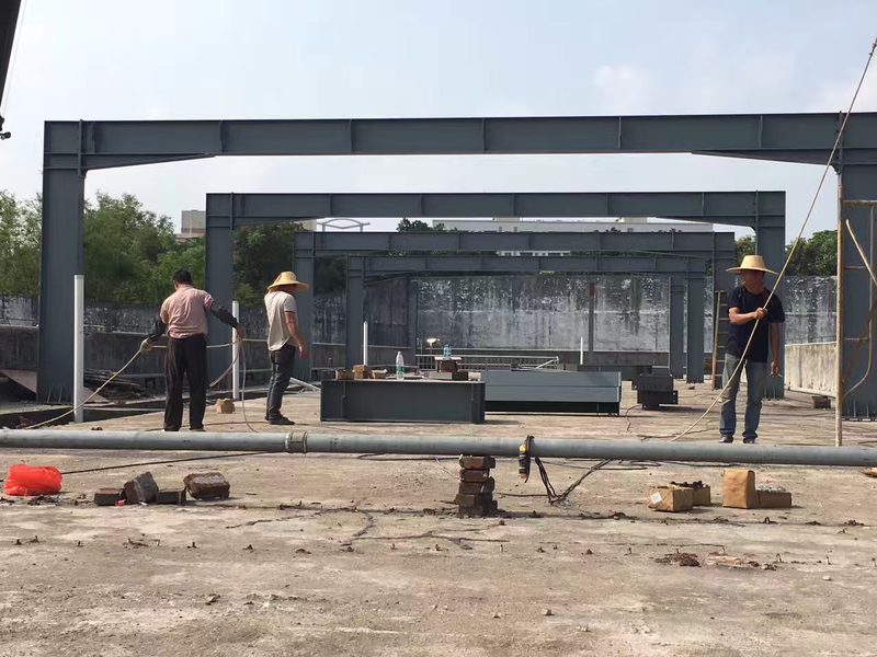 鋼結構建筑工程輕鋼與重鋼之間的對比 鋼結構建筑工程輕鋼與重鋼之間的對比